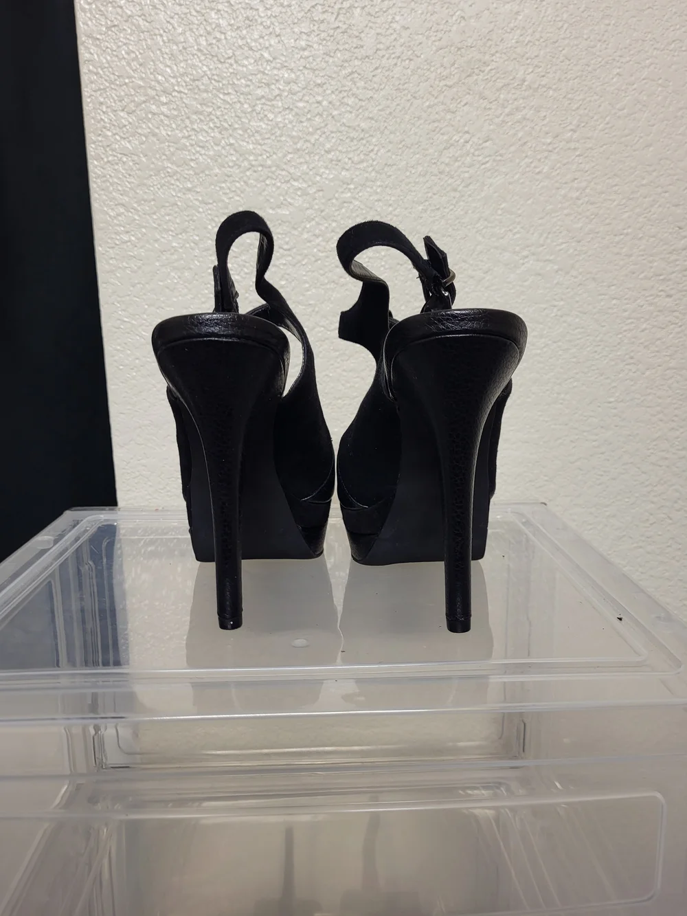 Jessica Simpson Black Peep-Toe Platform Slingback Heels